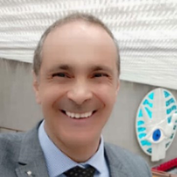 Dr. Favio Farinella