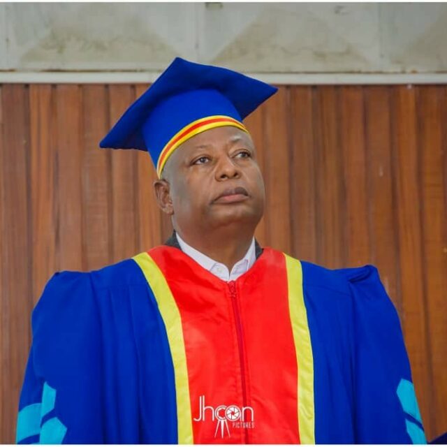 Pr. Florentin Azia Dimbu